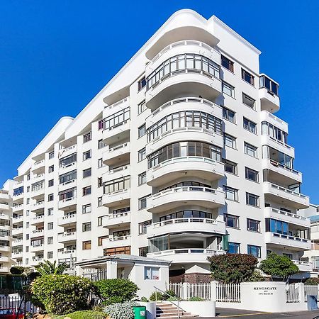 Backup Powered Sea View Apartment On The Promenade Cape Town Exterior photo